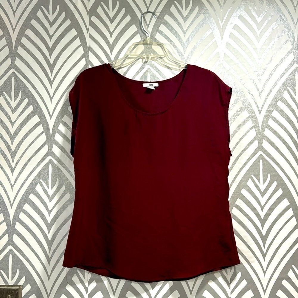 Bar11 Burgundy top
